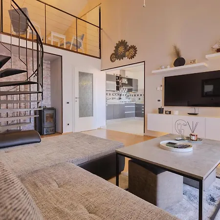 Rizzi Apartment *